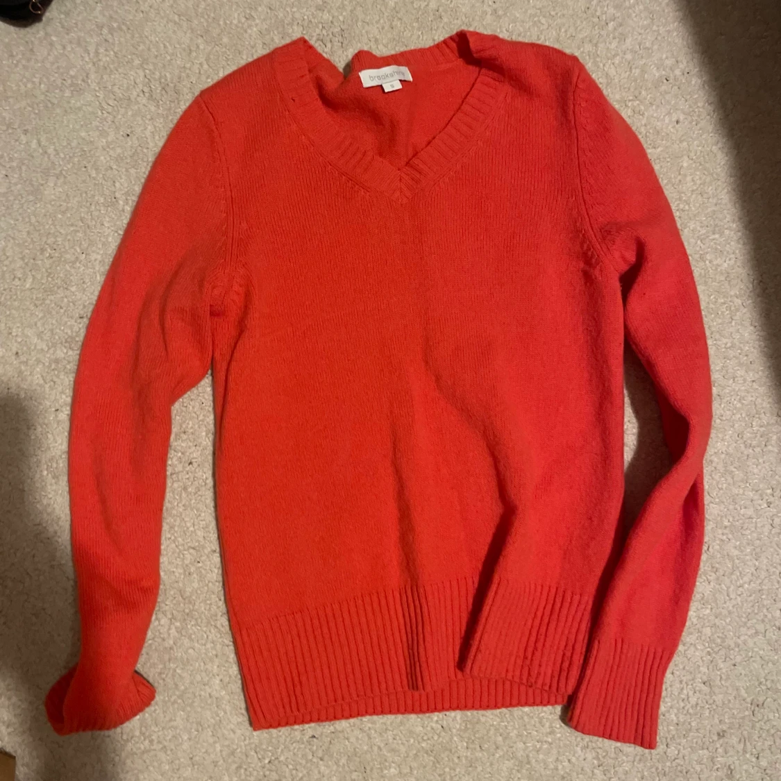 KORALLRÖD stickad tröja - 90