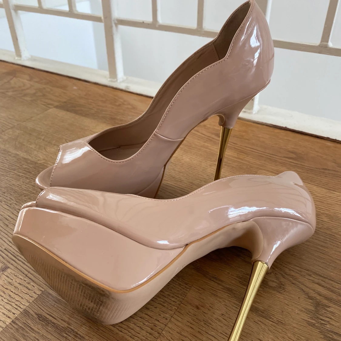 Klackar Carvela  - 90