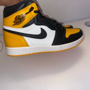 Jordan 1 taxi - Helt nya jordan 1 taxis som köptes från sns. Kvitto och box finns kvar. Meetup i Stockholm eller frakt. STORLEK 40.5