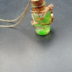 Kette 46 cm, flaska 3,5 cm - Ny Shipping postnord 1,30kr