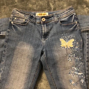 lowaist jeans med tryck - ass snygga lowaist jeans med fjärils tryck🦋