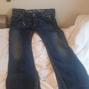 Säljer mina No-lita jeans, sälger pga av att jag it använder dom så ofta skriv o du är intresserad ❤️