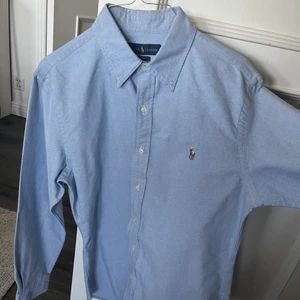 Ralph lauren skjorta  - Säljer min Ralph lauren skjorta, strl M