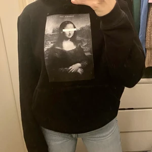 Hoddie ifrån thecoolelephant  - Hoddie ifrån thecoolelephant. Storlek M.