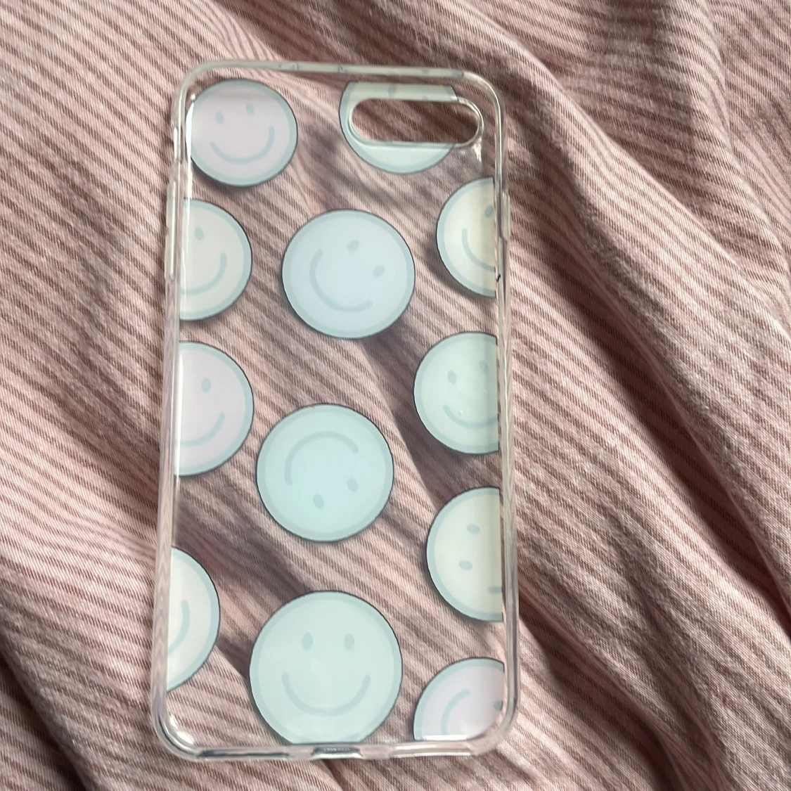 Oanvänt mobilskal från shein  - 90