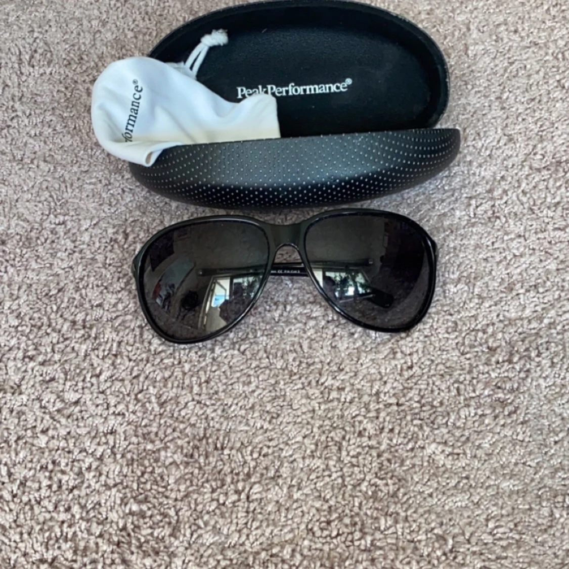 Solglasögon Peak Perfomance