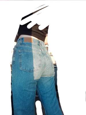 Jeans använda några gånger. Köpte dem på Gina Tricot förra året för 600kr, tror jag. Använder dem inte längre. (Jag är 172 cm)