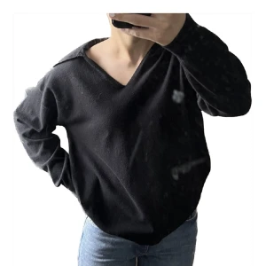 Tröja - Tröja från gina som aldrig är använd 