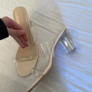 Klackskor  - Strl 37 från Shein 