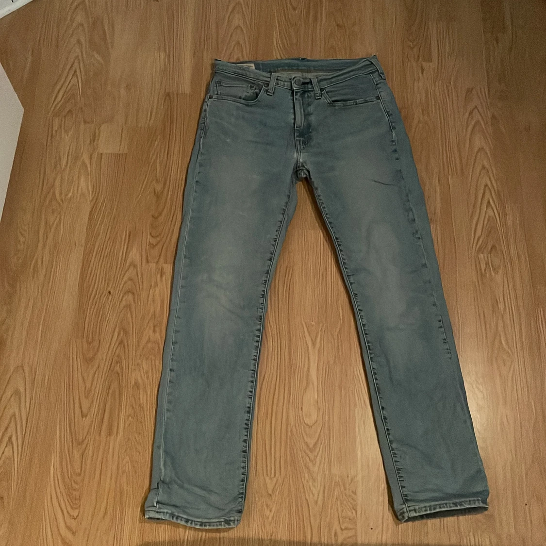 Levis jeans
