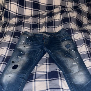 Dsquared jeans, 54 - Nästintill aldrig använda, storlek 54
