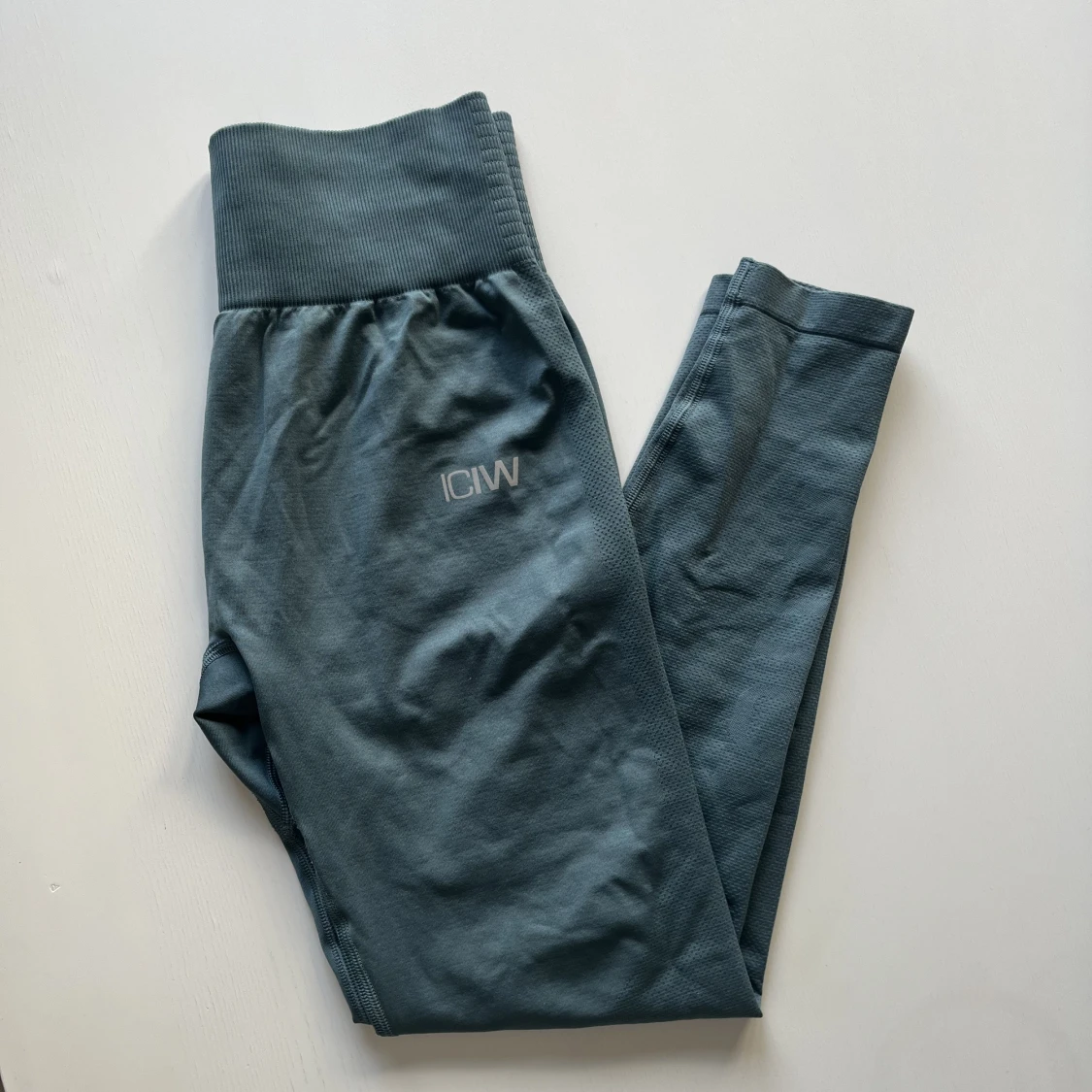 Träningstights Icaniwill ”Jungle green”