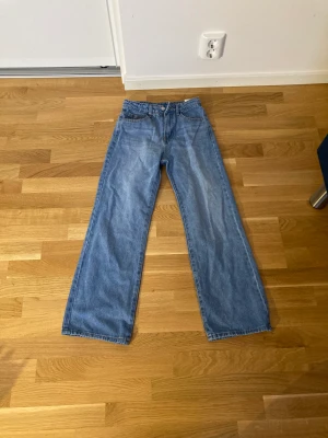 Shein byxor - Helt oanvända shein byxor😁 Längd: 92 cm Midjastorlek:65 cm Höftstorlek: 87 cm Hoppas du vill köpa!💗