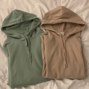 Hoodies - Två hoodies från HM i storlek M. Ganska oanvända.