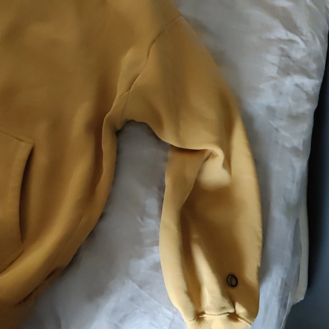 District fortysix i gul - 90