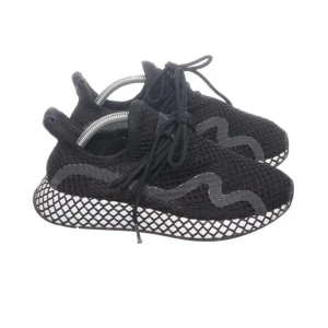 Adidas 37,5 - Riktigt bra skick fortfarande