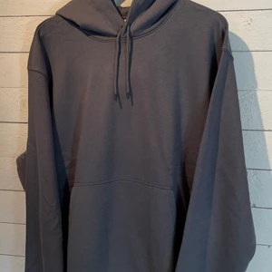 Weekday tröja - Blå Weekday tröja storlek XL. Nyskick 