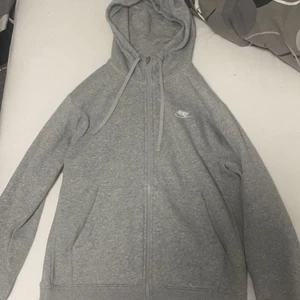 Nike kofta - Aldrig använd helt ny skick storlek s