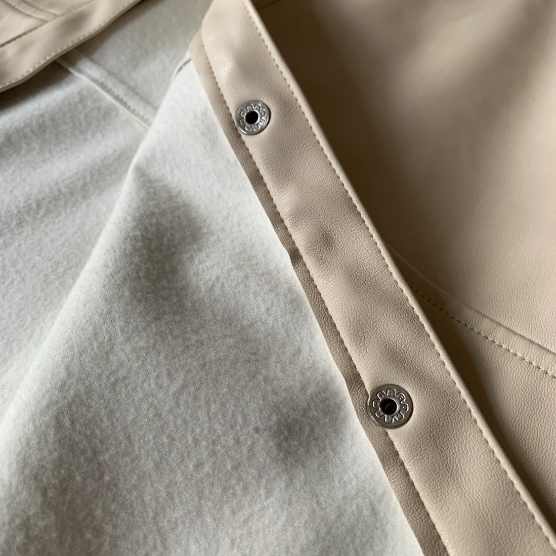 Skin jacka beige  - 91