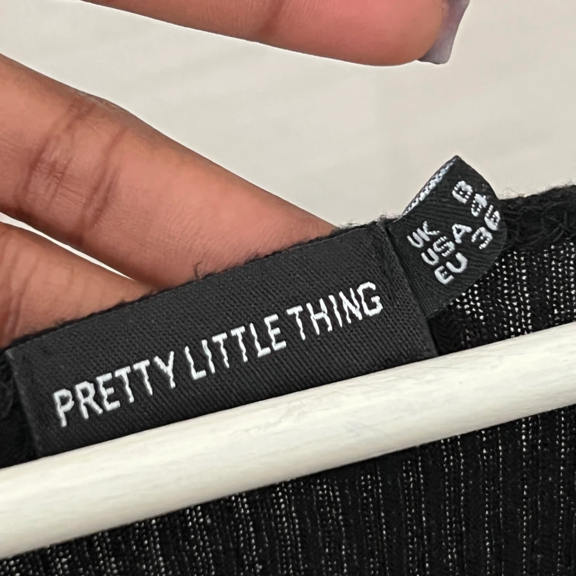 Svart långärmad topp  - 91