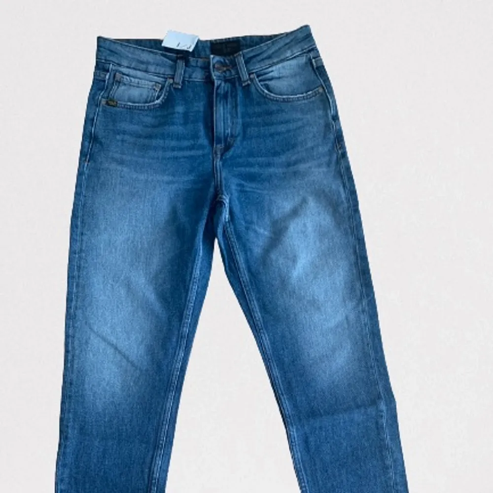 New with tags Tiger of Sweden Jeans  W27 L30. Original Price 1399kr. Jeans & Byxor.
