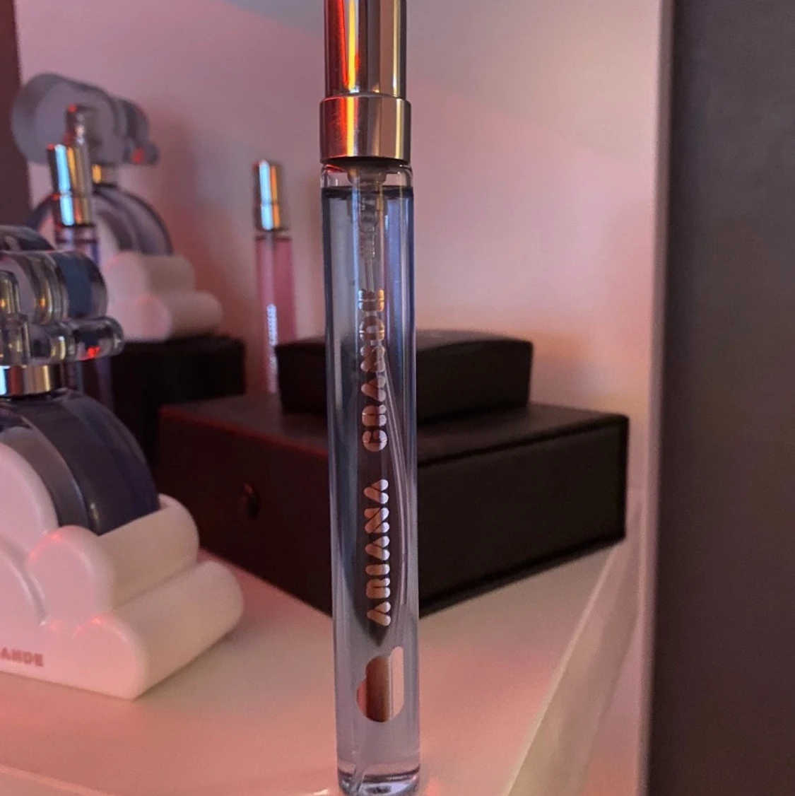 Ariana Grande Parfym  - 90