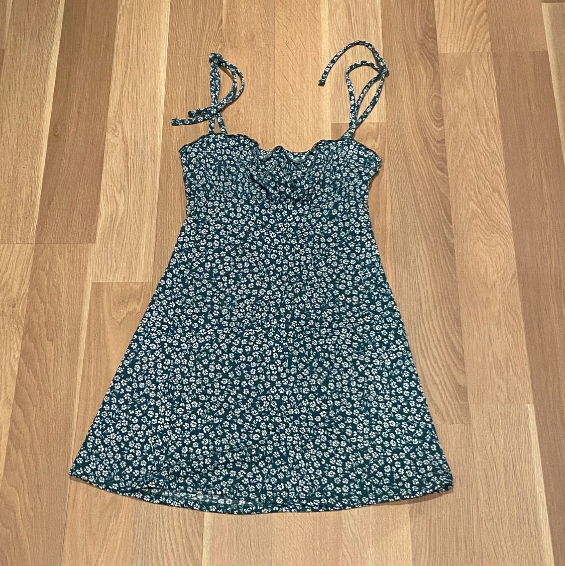 Söt klänning från HM - 90