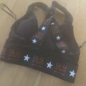 Topp - Topp använd endast 1 gång storlek S 