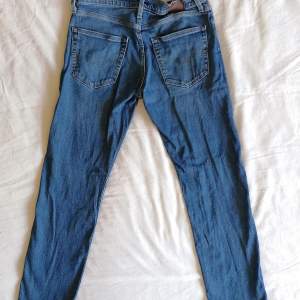 Blå Levis Performance jeans 👖
