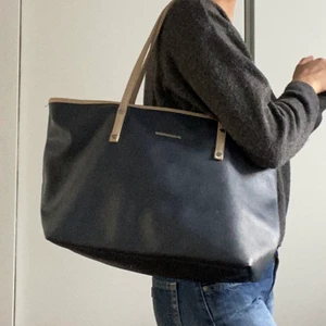 Björn Borg Väska - Mörkblå väska från Björn Borg💙 