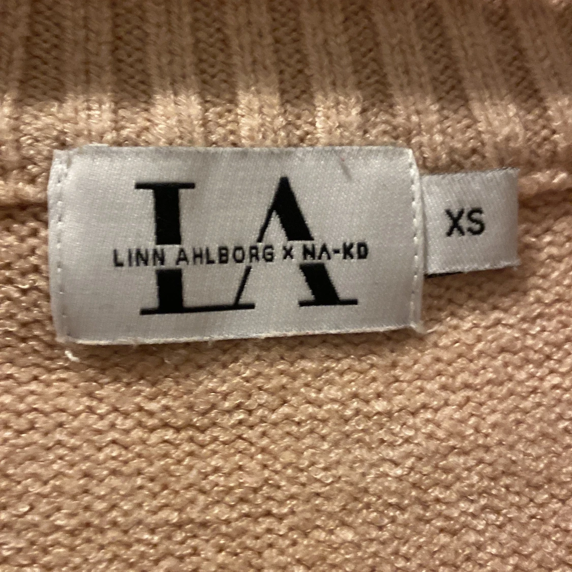 Vanlig tröja från NA-KD - 91