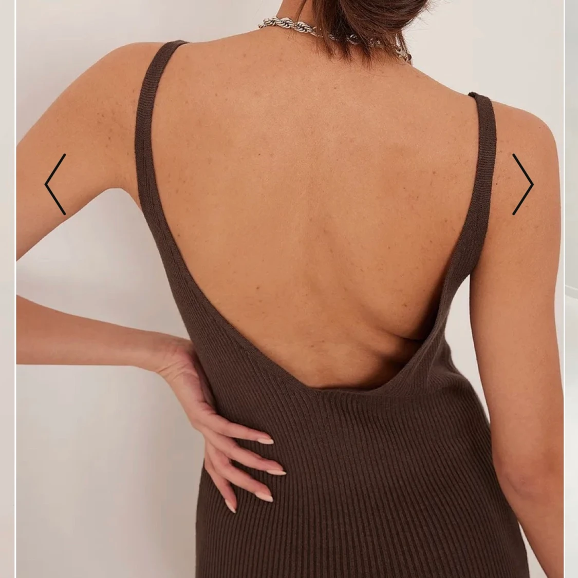 Ribbstickad brun klänning NA-KD - 91