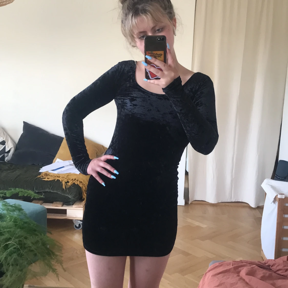 Sammets klänning  - 91