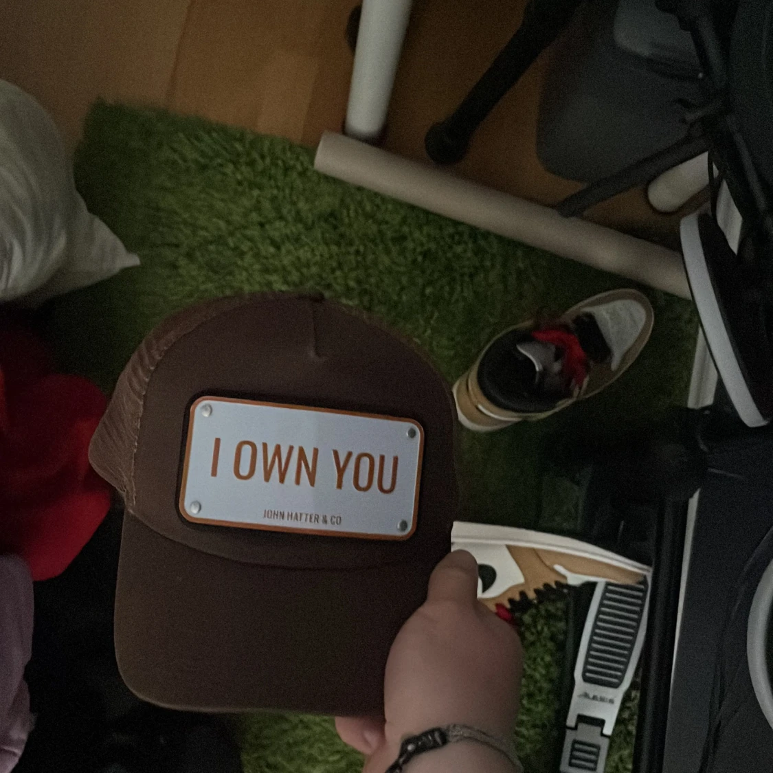 John Hatter Keps ”I own you”