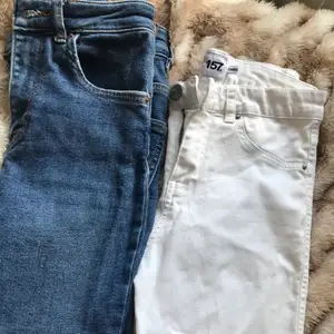 Skinny jeans från Gina o lager157 stl.36/S på båda men passar även xs då de är skinny jeans. 