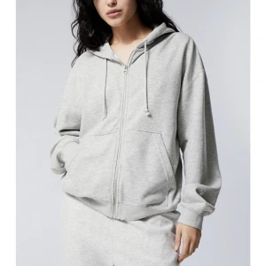 Weekday zip hoodie  - Storlek S men oversized! Använd fåtal gånger