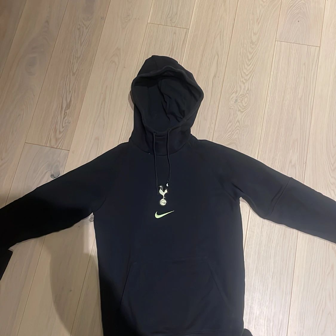 Tottenham hoodie