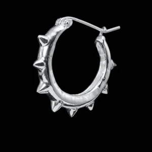 Spikey hoop earring - Intressekoll! Checkar bara om nån skulle vara intresserad av att köpa antingen bara ett eller båda två?? Kan även tänka mig byta mot andra örhängen från MN! (Större varianten utav dom)