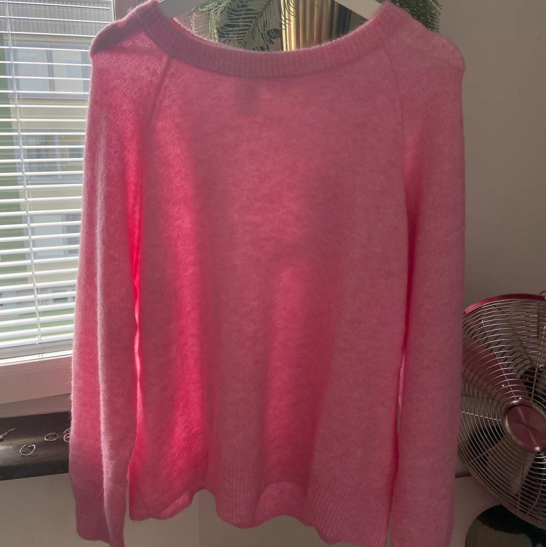 Stickad tröja rosa - 91