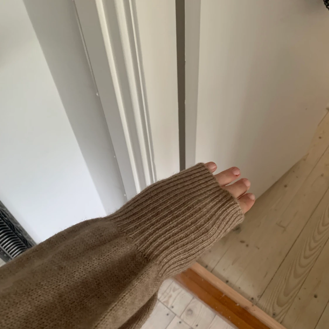 Beige stickad tröja  - 91