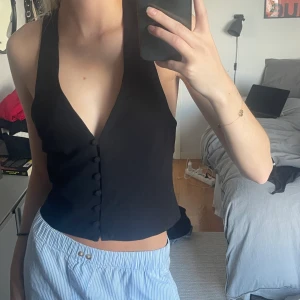 Korsett från zara - Slutsåld populär korsett från zara, helt oanvänd med lappen kvar