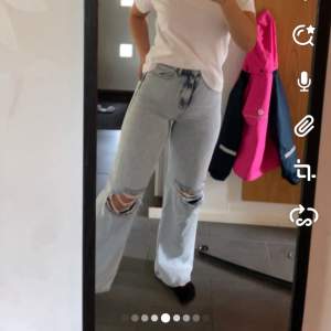 Håliga jeans från Zara som inte kommer till användning 