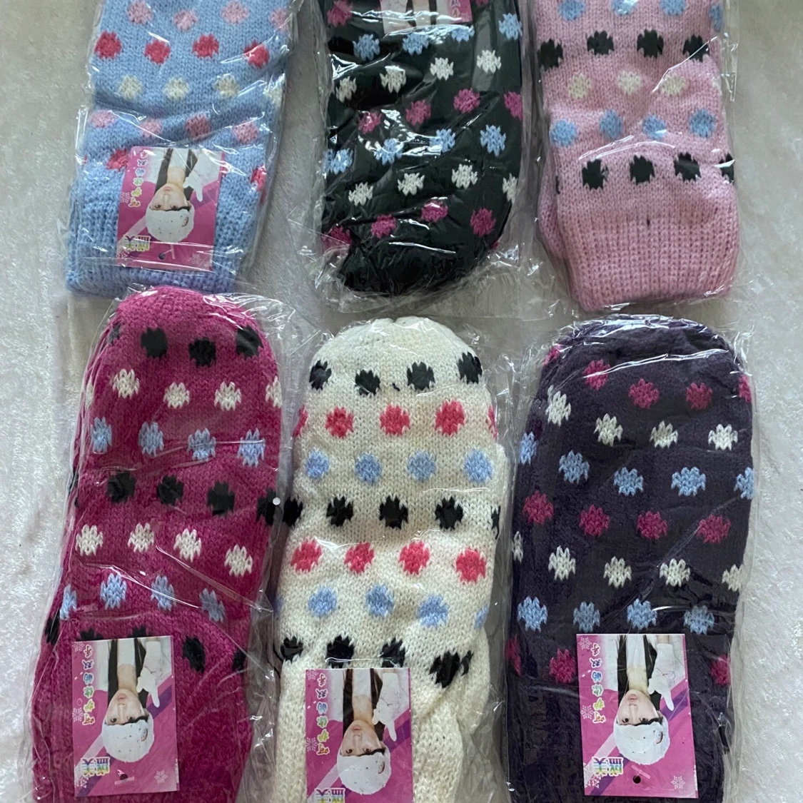 Stickade Vantar med Fleece  - 90