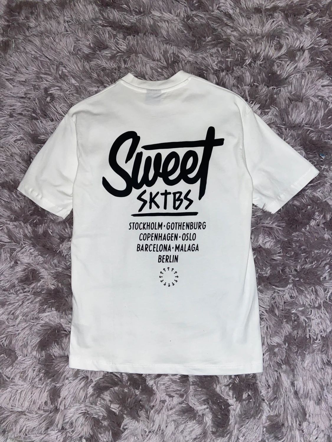 Sweet SKTBS t-shirt 