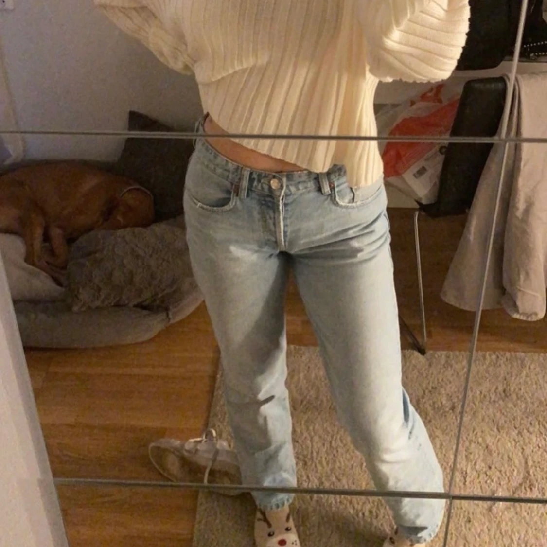 Zara mid/low waisted jeans - 91