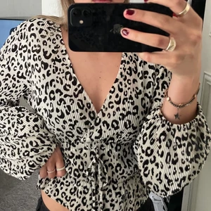 Blus - Blus från zara 