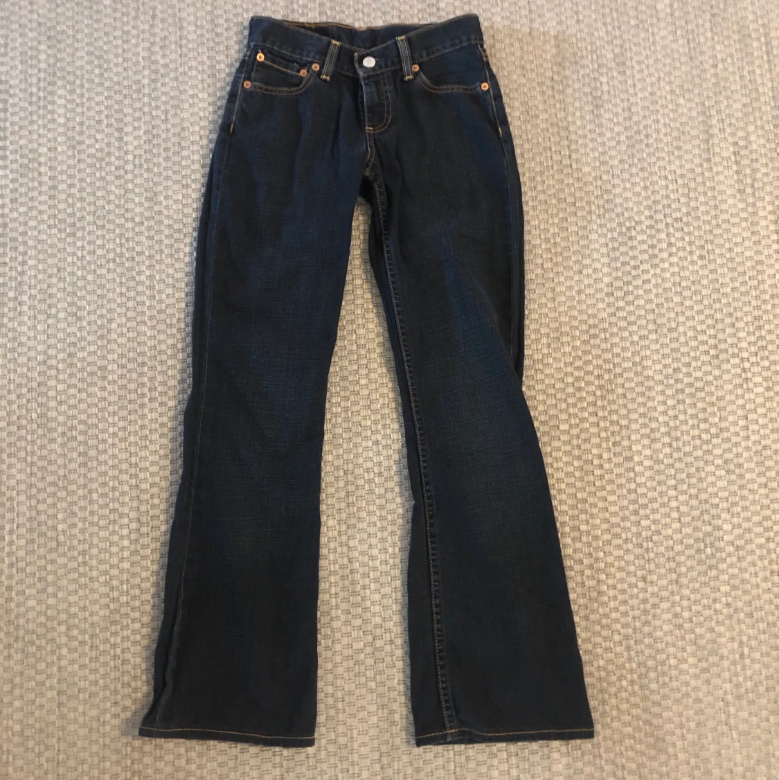 Levi Strauss & Co lågmidjade jeans