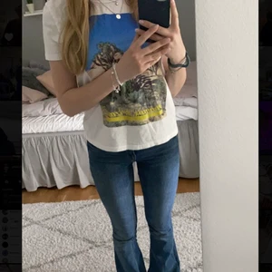 T-shirt - Fin tröja från zara storlek S💕💕