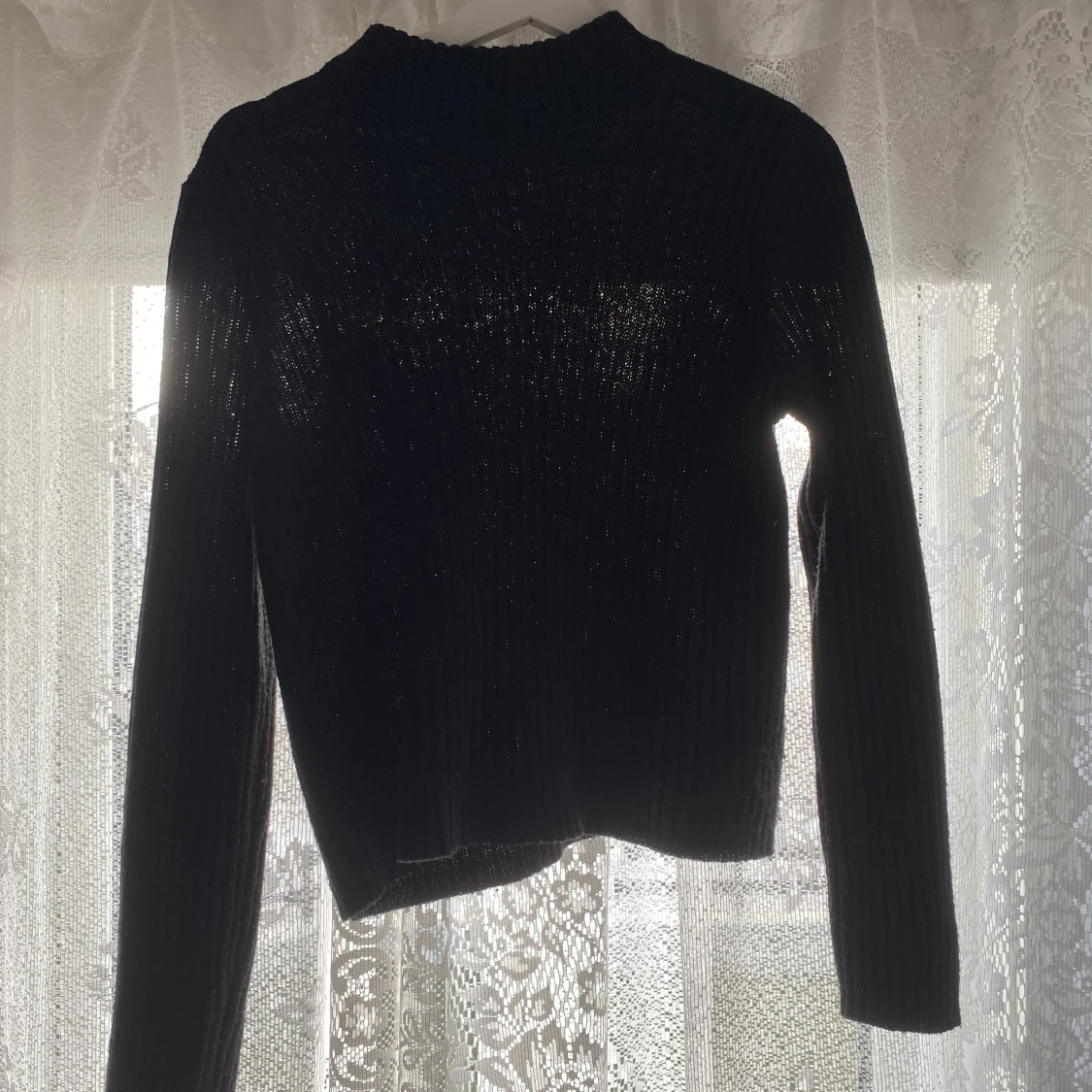 Svart stickad tröja - 91