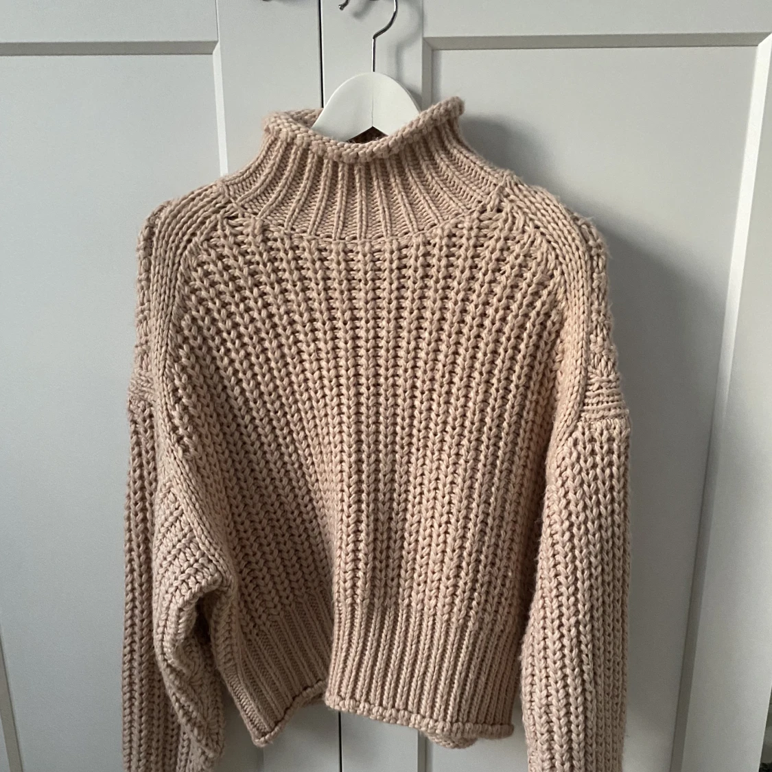 Stickad tröja från HM  - 90